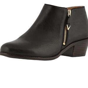Vionic  Jolene black leather booties